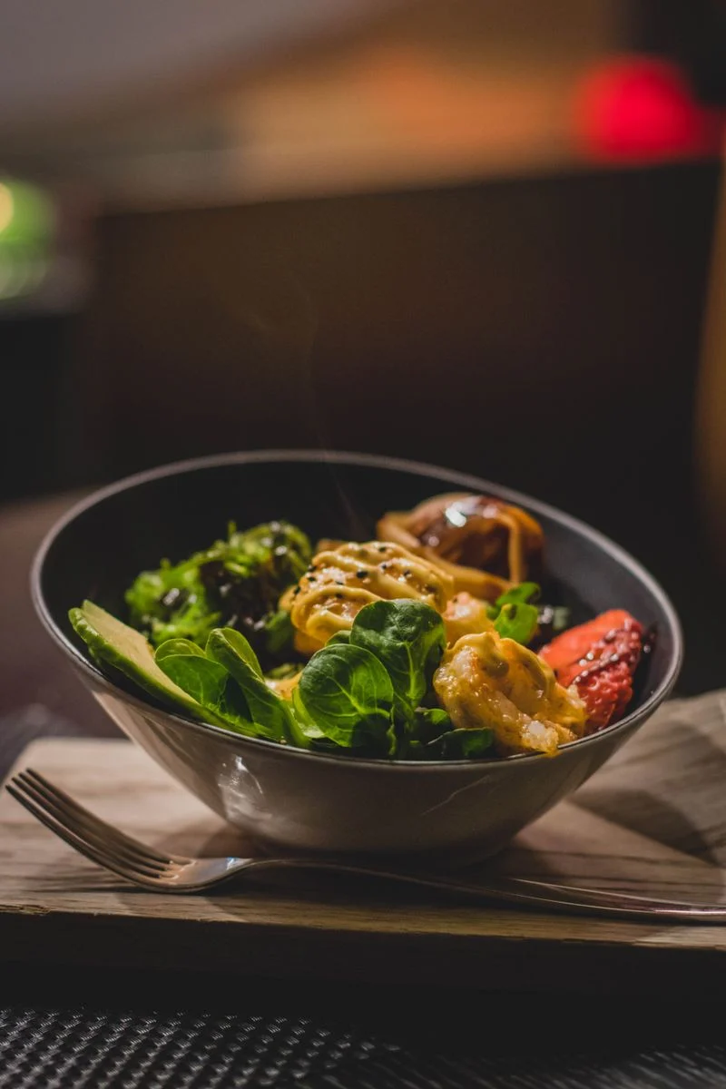 Avocado halved — monounsaturated fats improve insulin sensitivity