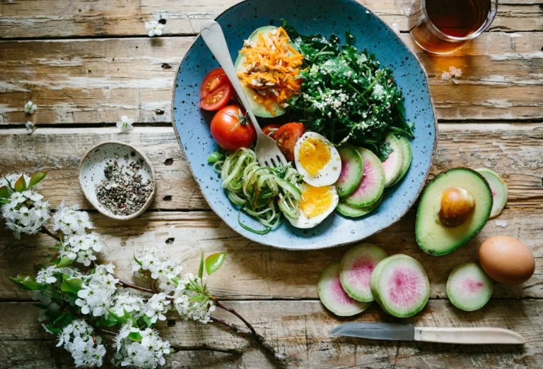 Insulin Resistance Diet: What to Eat, What to Avoid, and a 7-Day Meal Plan