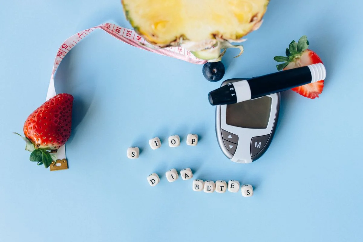Healthy balanced meal supporting blood sugar management in type 2 diabetes
