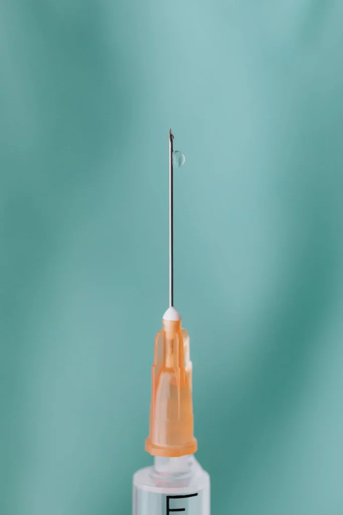 Fingerstick glucometer blood glucose test as provided to Virta Health members compared to the CGM used by Level2 enrollees
