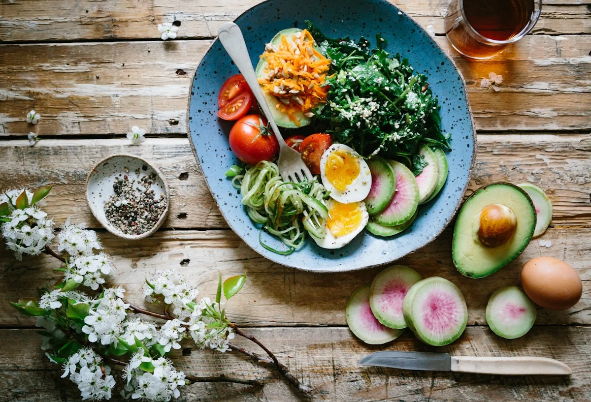 Nutritious meal with vegetables and grains for healthy eating and diabetes management