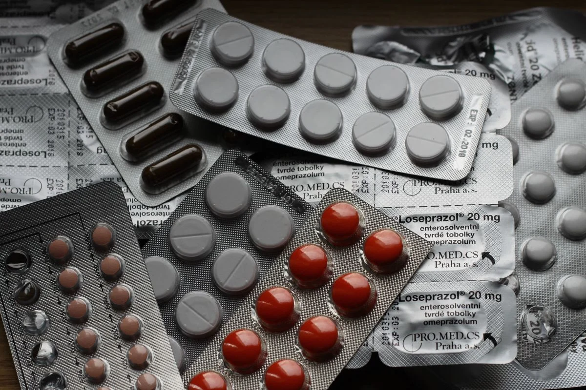 Vitamin D supplement capsules — vitamin D deficiency is more common in people with type 2 diabetes